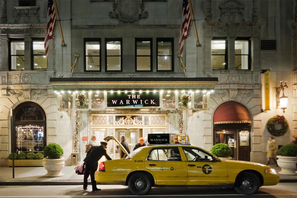 Warwick New York Hotel Exterior photo